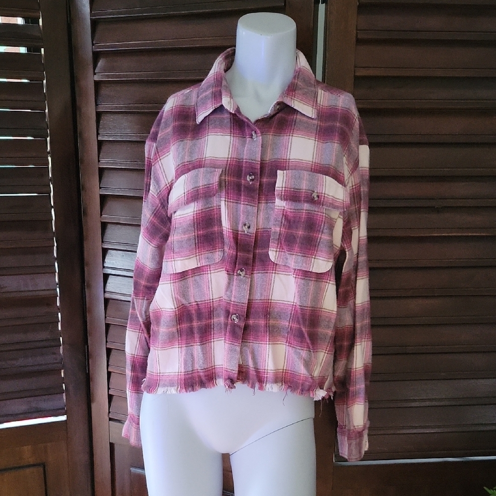 Lucky Brand Shirt Pink Plaid Button Up Collared Top Distressed Hem Cotton Medium